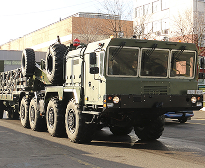 Минский завод колесных тягачей