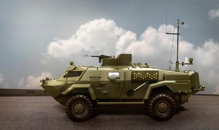 Агат - электромеханический завод разрабатывает в интересах военного ведомства машину радиационной, химической и биологической разведки «Химера»